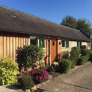 Apartamento Oak Barn Wigginton  Exterior photo