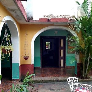 Hotel Hostal Yaquelin Arrechea, Trinidad La Popa Exterior photo