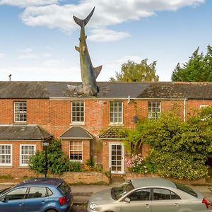 The Headington Shark House - Oxford Villa Exterior photo