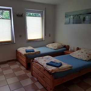 Apartamento Gaestezimmer Auf Dem Campingplatz Konz Exterior photo