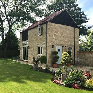 Apartamento The Old Barn 26 Church Street Market Deeping Exterior photo