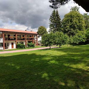 Apartamenty Wakacyjne Nad Jeziorem Juksty Mrągowo Exterior photo