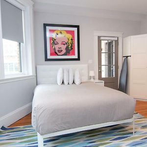 A Stylish Stay W/ A Queen Bed, Heated Floors.. #33 Brookline Exterior photo