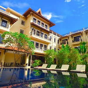 Amiral Hotel Ciudad de Siem Riep Exterior photo