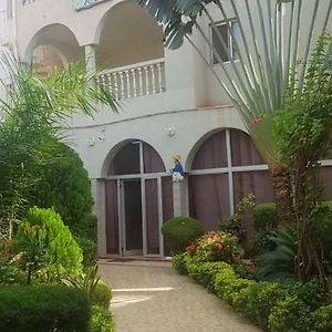 Residence Diane Uagadugú Exterior photo