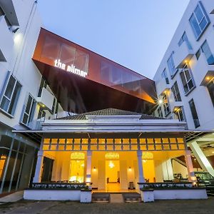 Hotel Alimar Malang Exterior photo