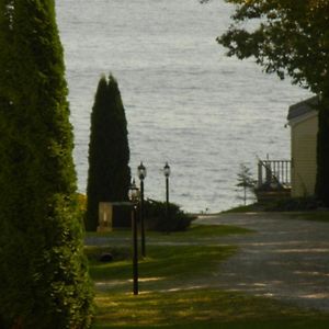 Hotel Glenmoor By The Sea Lincolnville Exterior photo