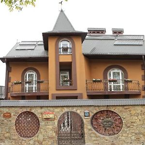 Hotel Sadyba Smotrytska Perlyna Kamianets-Podilskyi Room photo