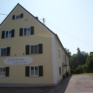 Hotel Gaestehaus Schlossbraeu Ichenhausen Exterior photo