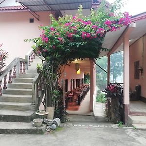 Meexai Guesthouse Nongkhiaw Exterior photo