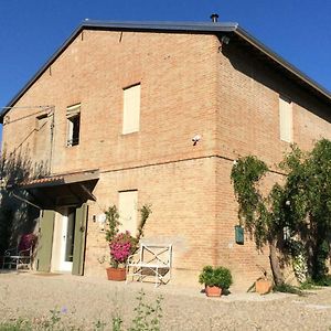 Agriturismo "La Fondazza" Villa Imola Exterior photo