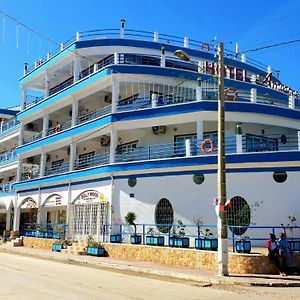 Hotel Amazone - Tulear Madagascar Toliara Exterior photo