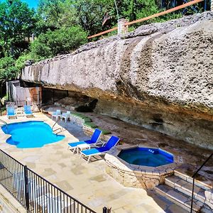 Treehouse Bungalow - Community Poolhot Tub #13 Villa Lakeway Exterior photo