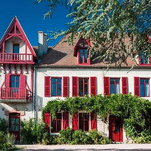 Au Puy Des Vérités Bed and Breakfast Lapalisse Exterior photo