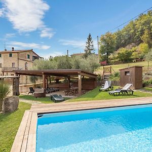 Beautiful Apartment In Citt Di Castello Pg With Outdoor Swimming Pool Lerchi Exterior photo