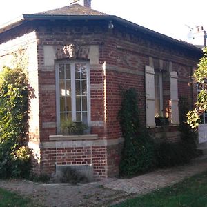 Hotel Le jardin des Écureuils Demuin Exterior photo