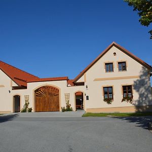 Hotel Penzion U podkováře Třeboň Exterior photo