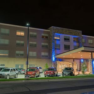 Holiday Inn Express And Suites Merrillville Exterior photo