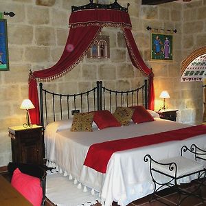 Casa Rural Medieval Torre Fuerte S.XIII Hostal Banos de Rioja Room photo