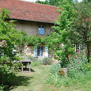 La Tour Bed and Breakfast Marcilly-la-Gueurce Exterior photo