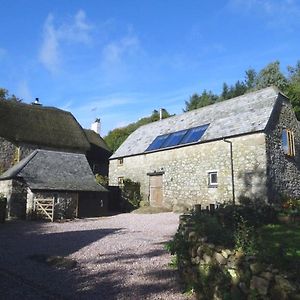 The Hayloft Villa Manaton Exterior photo