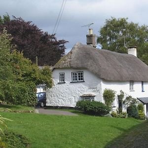 Little Gate Cottage North Bovey Exterior photo