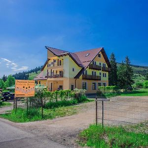 Hotel Pensiunea Valurile Bistritei Vatra Dornei Exterior photo