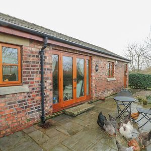 Maltkiln Cottage At Crook Hall Farm Mawdesley Exterior photo