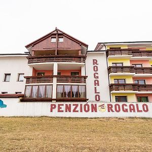 Rodinný penzión Rogalo Mengusovce Exterior photo