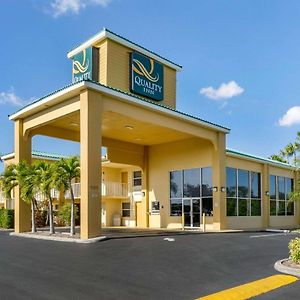 Quality Inn Bradenton North I-75 Exterior photo