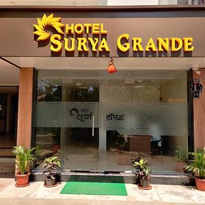 Hotel Surya Grande Kudal  Exterior photo