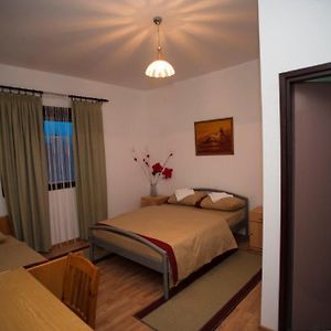 Vinarija Andjusic Bed and Breakfast Dracevo Exterior photo