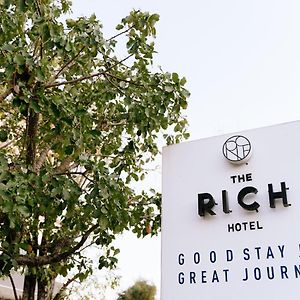 The Rich Hotel Nakhonratchasima Exterior photo