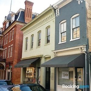 The Storefront Bed and Breakfast Staunton Exterior photo