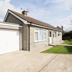 Bungalow Villa Fishguard Exterior photo