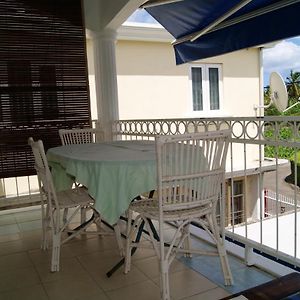 3 Bedrooms Appartement With Balcony And Wifi At Bambous 6 Km Away From The Beach Exterior photo