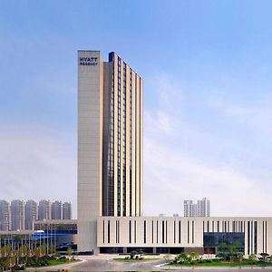 Hotel Hyatt Regency Tianjin East Exterior photo