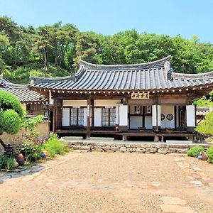 Hotel Tohyang Traditional House Bonghwa Exterior photo