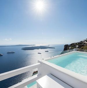 Aqua Luxury Suites Santorini Santorini Island Exterior photo