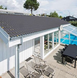 Swanky Holiday Home In Ebeltoft With Swimming Pool Room photo