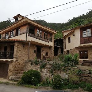 Las Casas de Isu Hotel Villaviciosa  Exterior photo