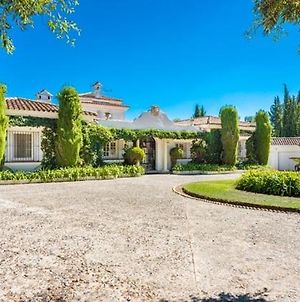 Villa Safira, Sotogrande, Spain - Bed And Breakfast - Adults Only Exterior photo