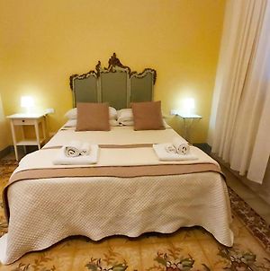 Boutique Rooms And Breakfast Granveliero Trapani Exterior photo