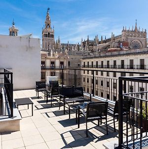 Welldone Cathedral Suites Sevilla Exterior photo