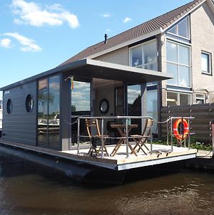 Bed-On-A-Boat Hotel Giethoorn Exterior photo
