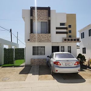 Casa cerca de Estero Beach Villa Ensenada Exterior photo
