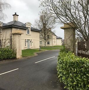 Gate Lodge At Lough Erne Golf Village Ballycassidy Exterior photo