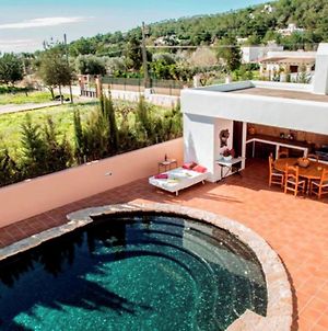 Ideally Located Villa With Pool A Short Drive From Ibiza Town And The Beach San José Exterior photo