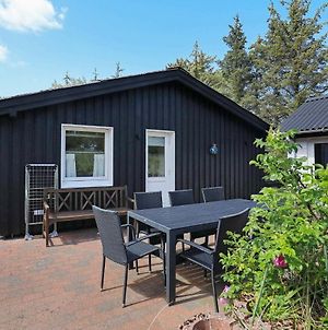 Quaint Holiday Home In Lb K With Whirlpool Ålbæk Room photo