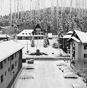 Duplex En La Nieve Apartamento La Molina Alp Exterior photo